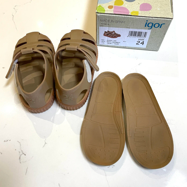 Igor Nico 餅乾涼鞋  Taupe 24 image 1 of 0