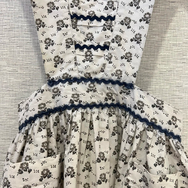 印花背心裙 image 1 of 0
