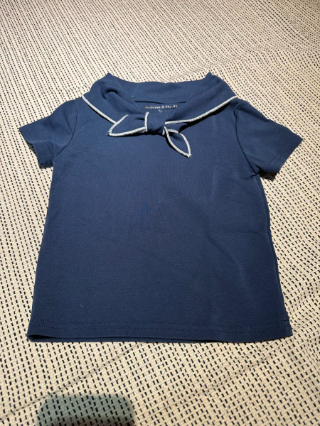 經典領結上衣 image 1 of 0