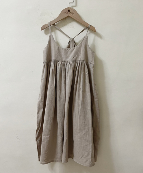 米色吊帶洋裝 image 1 of 0