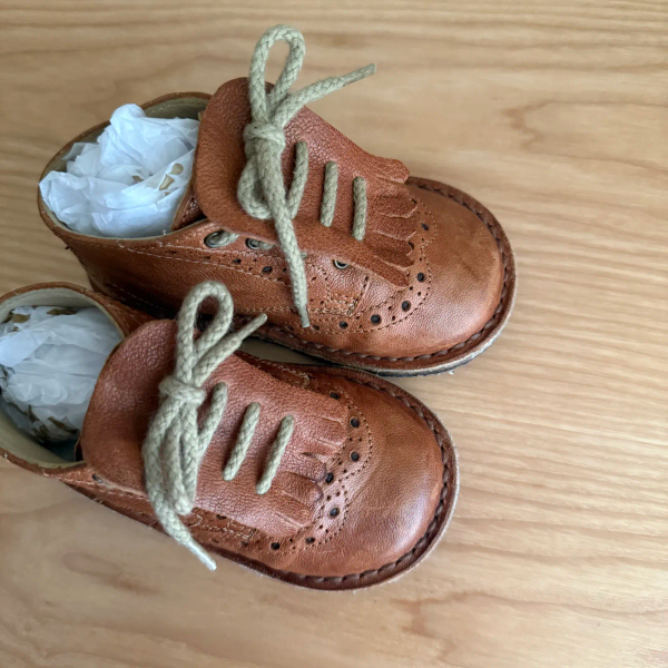 棕色流蘇小皮靴 image 1 of 0