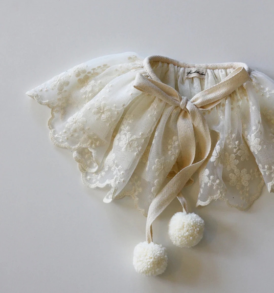 蕾絲斗篷 image 1 of 0