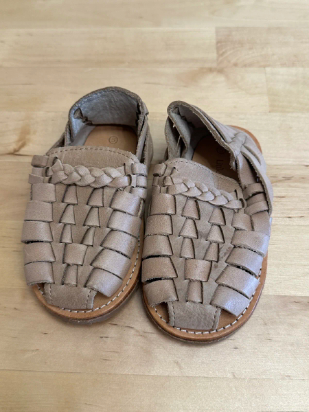 Sol Leather Huarache Sandals 沙色編織涼鞋 image 1 of 0