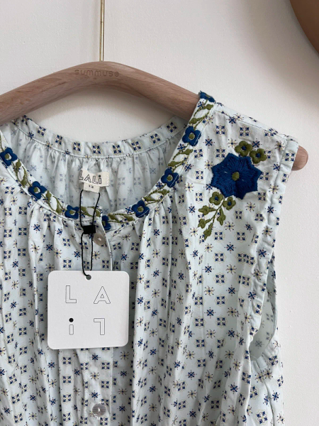 經典復古刺繡花磚洋裝 image 1 of 0