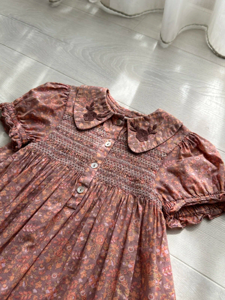 刺繡花洋裝 image 1 of 0