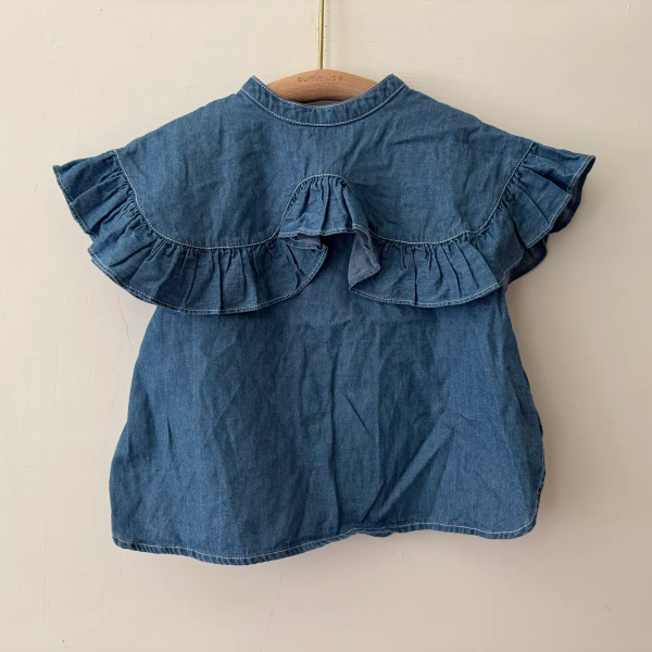 Big collar sleeveless shirt大領子上衣(牛仔藍) image 1 of 0