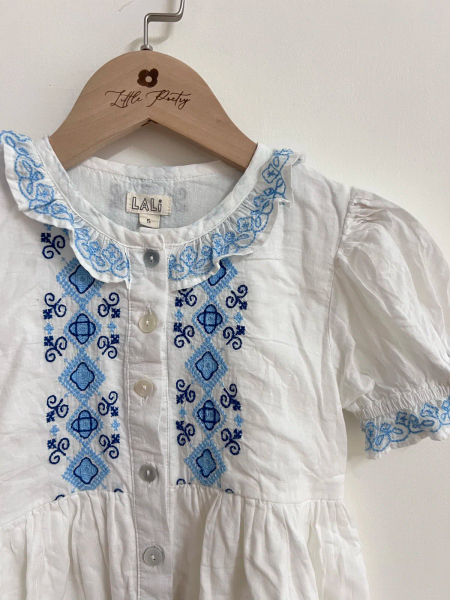 白色長春藤刺繡洋裝 image 1 of 0