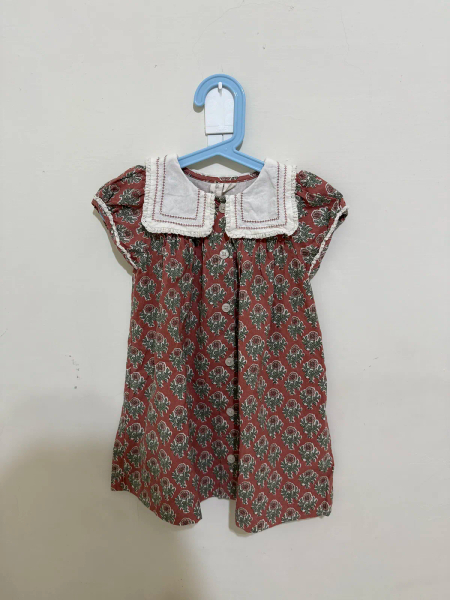 SS24 洋裝 image 1 of 0