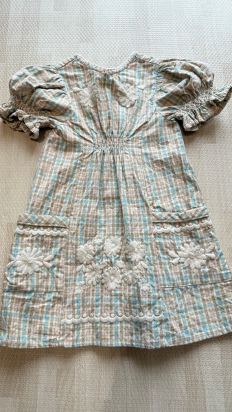 22ss格紋刺繡洋裝 image 1 of 0