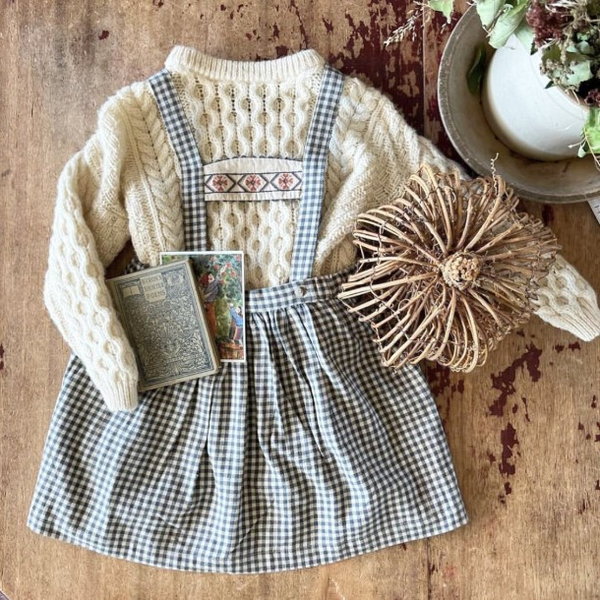 經典格紋刺繡吊帶裙 (長度可調) image 1 of 0