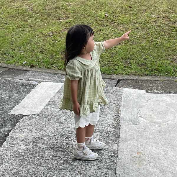 淺綠格紋套裝 image 1 of 0