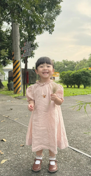 公主短袖亞麻洋裝-粉紅色 image 1 of 0