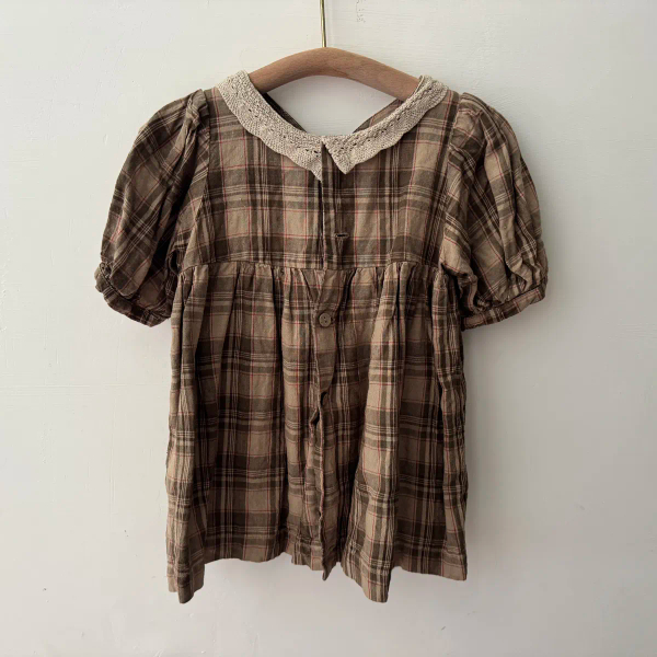 經典格紋蕾絲上衣 image 1 of 0