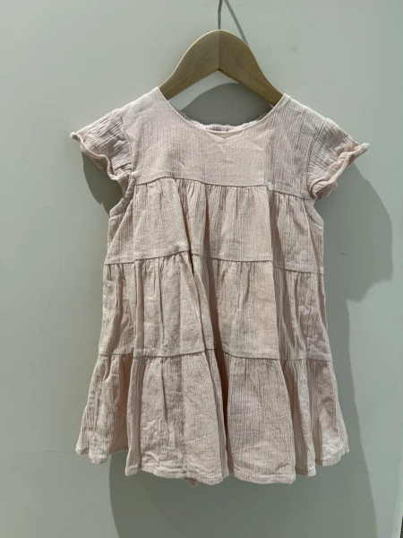 蛋糕裙上衣洋裝 image 1 of 0