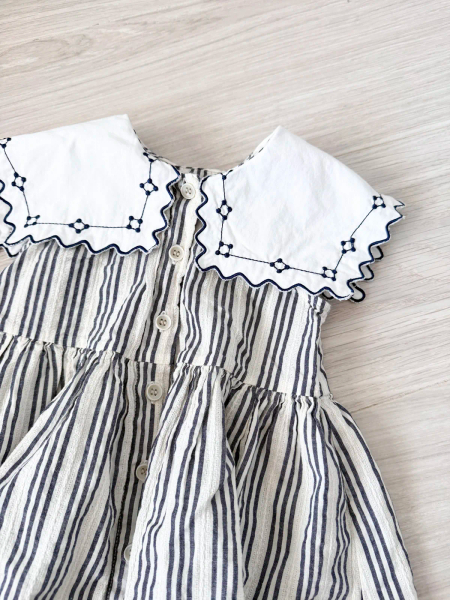 方花領條紋洋 Striped dress-grey image 1 of 0