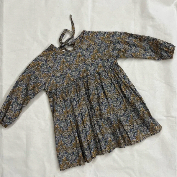 Liberty布料洋裝 image 1 of 0