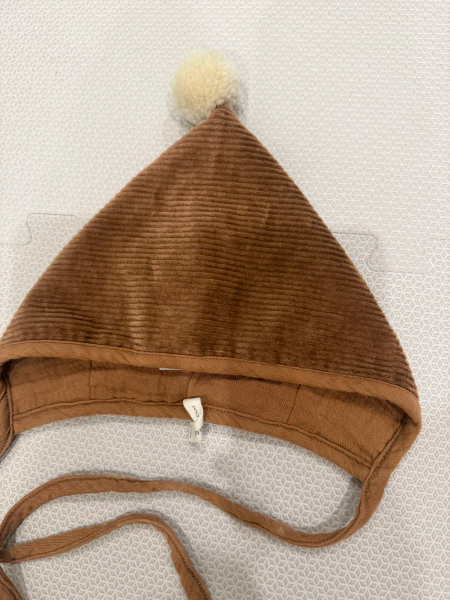 燈芯絨綁帶精靈帽 image 1 of 0