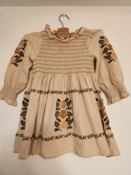 刺繡花卉洋裝 image 1 of 0