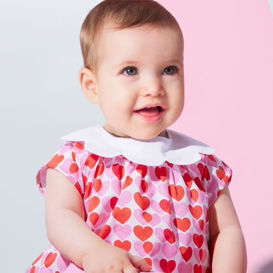 花瓣領愛心包屁衣 image 1 of 0