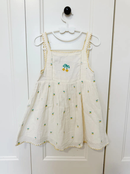 櫻桃刺繡洋裝 image 1 of 0