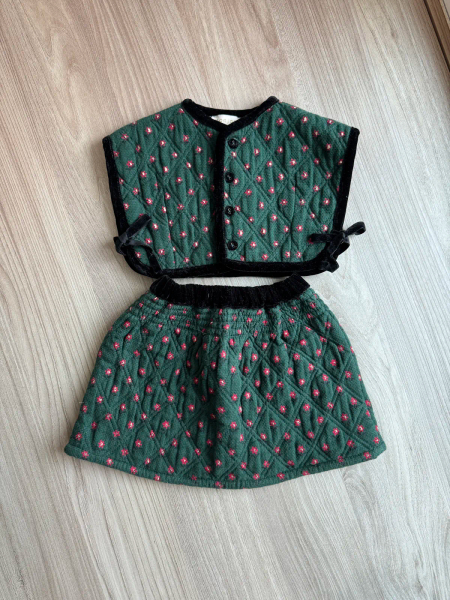 高雅綠套裝 image 1 of 0