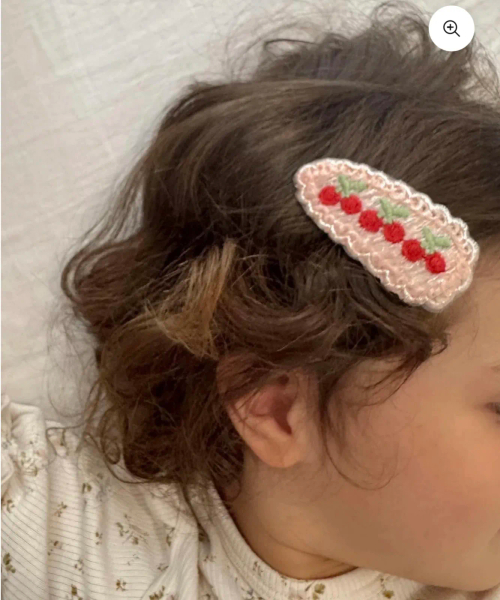 Clip Cherry Shortcake image 1 of 0