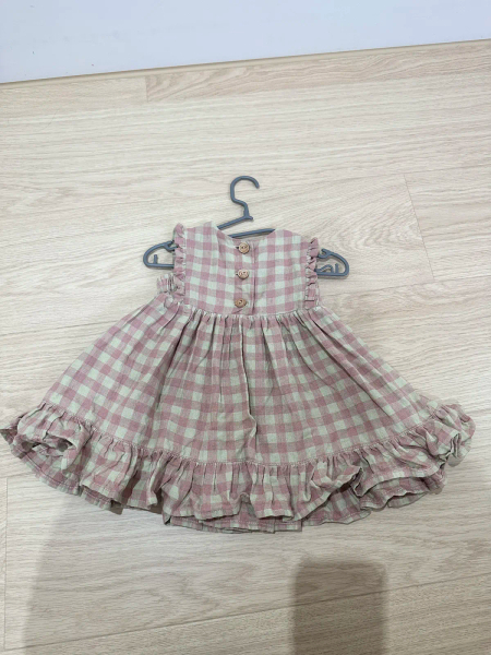 粉紅格紋洋裝 image 1 of 0