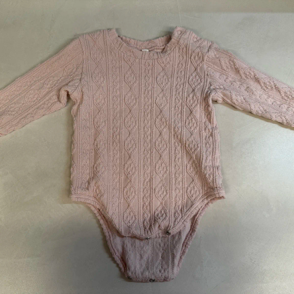 針織包屁衣 image 1 of 0