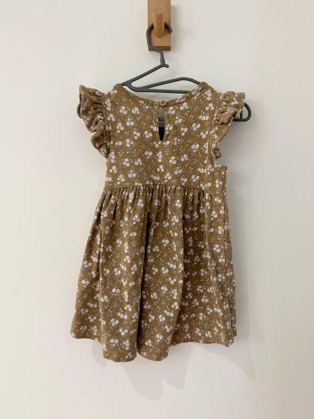 棕花洋裝 image 1 of 0