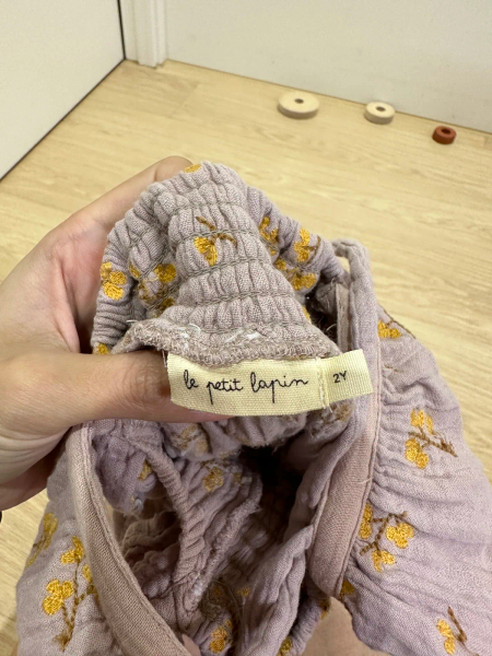 有機Muslin棉紗小花刺繡荷葉袖洋裝 image 1 of 0