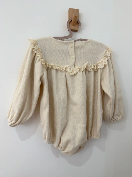 米白長袖包屁衣 image 1 of 0