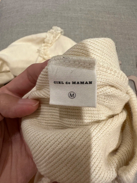 米白長袖包屁衣 image 1 of 0