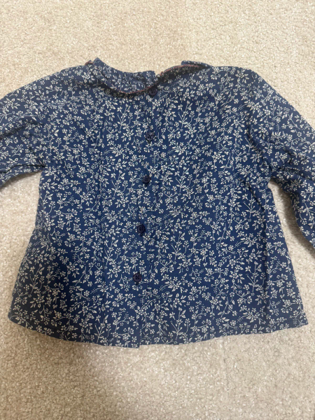 caramel碎花上衣 image 1 of 0