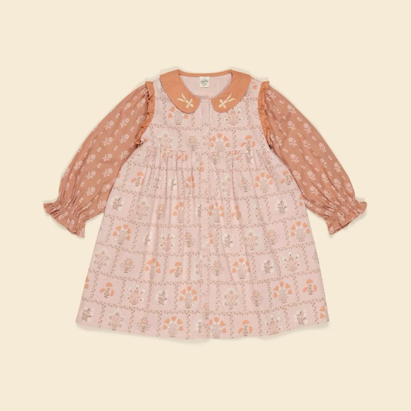 24AW粉色洋裝 image 1 of 0