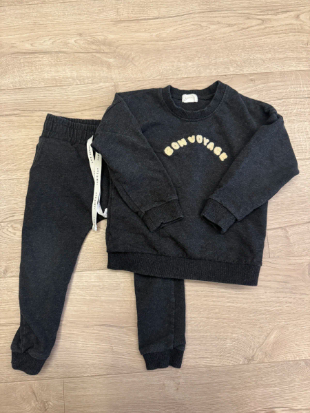 運動套裝（上衣加褲子） image 1 of 0