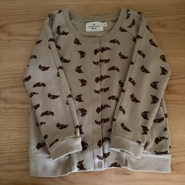 Cardigan Croissant image 1 of 0