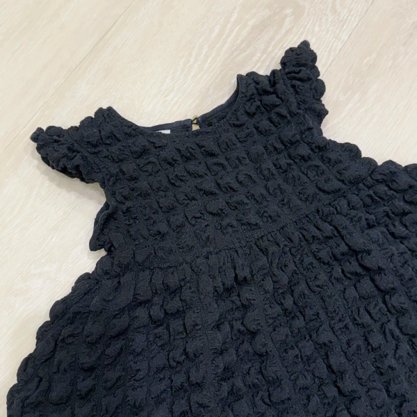 黑色立體壓折洋裝 image 1 of 0