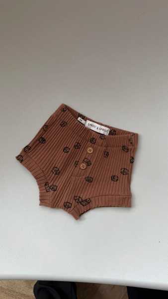 SPROET & SPROUT 骰子短褲 image 1 of 0