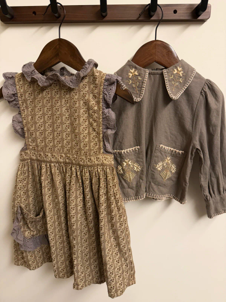 刺繡上衣+背心裙 image 1 of 0