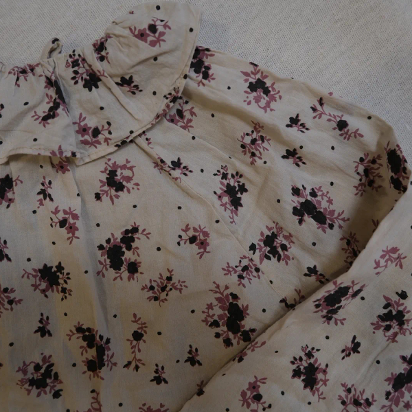 小花薄襯衫 image 1 of 0