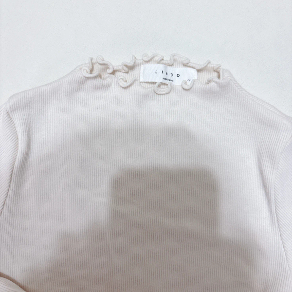 木耳邊打底上衣 image 1 of 0