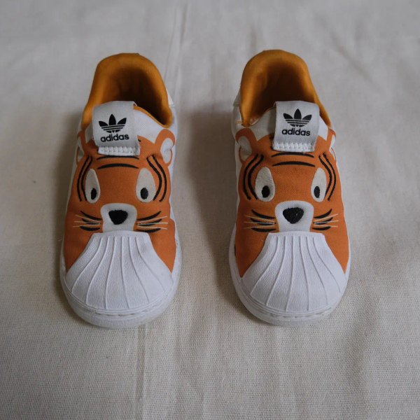 小老虎便鞋 image 1 of 0