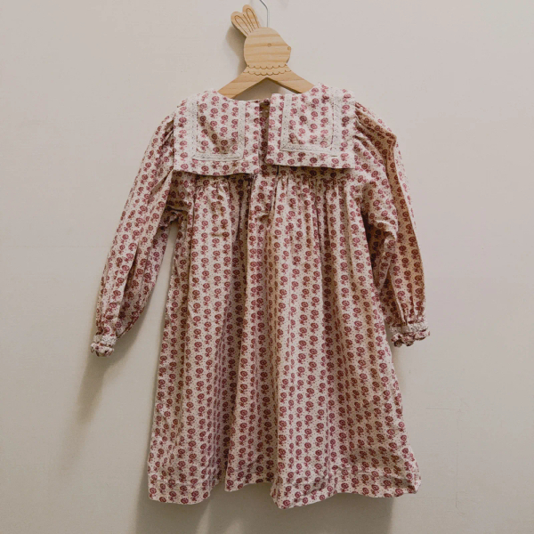 大領片洋裝 image 1 of 0