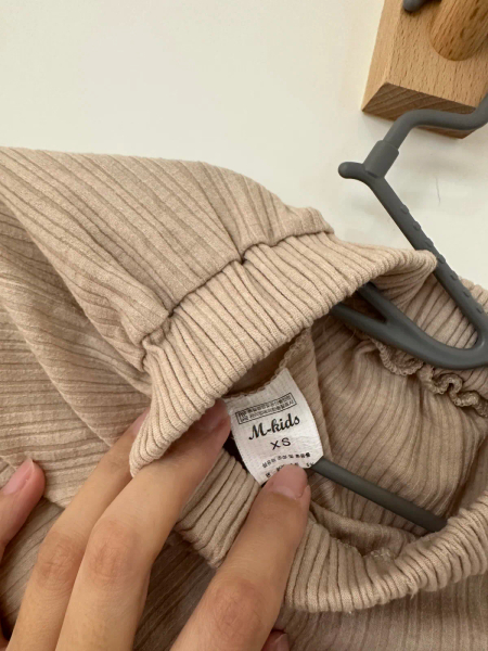 荷葉邊上衣+褲子SET image 1 of 0