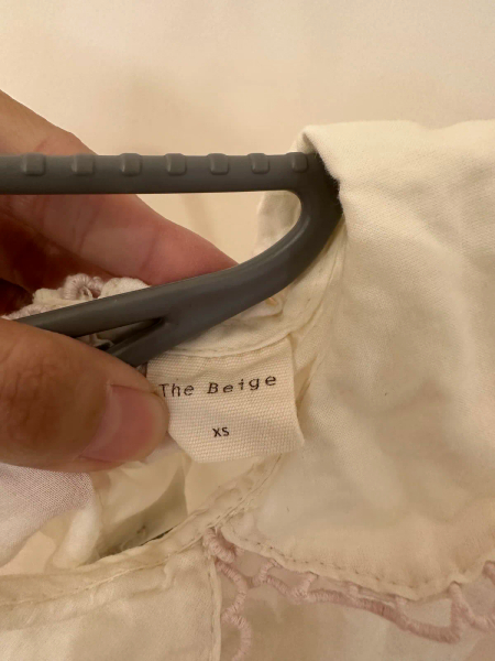 小花刺繡短板背心 image 1 of 0