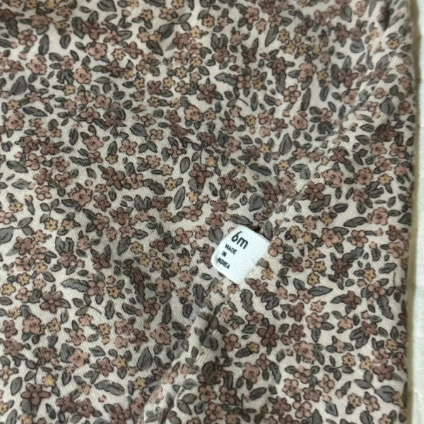 Peekaboo碎花包屁套裝6M image 1 of 0