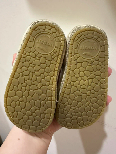 經典露踝包鞋 奶油 image 1 of 0