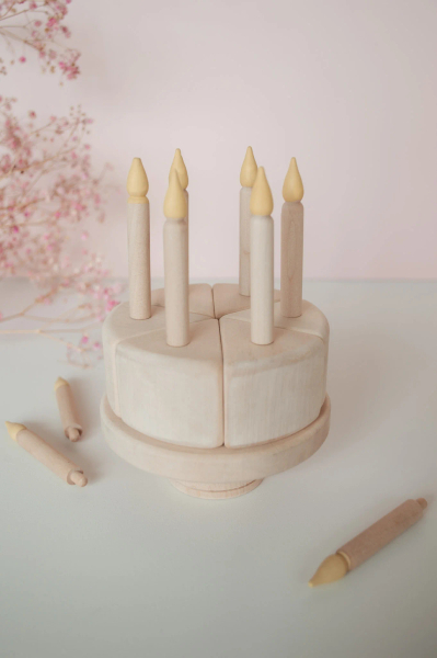 木頭蛋糕 image 1 of 0