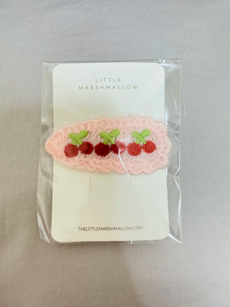 Clip Cherry Shortcake image 1 of 0