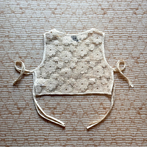 蕾絲背心 5Y image 1 of 0